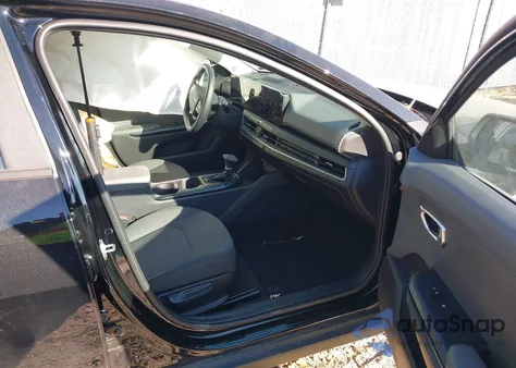 2025 Kia K4 Lxs from USA, damaged, VIN 3KPFT4DE8SE192874